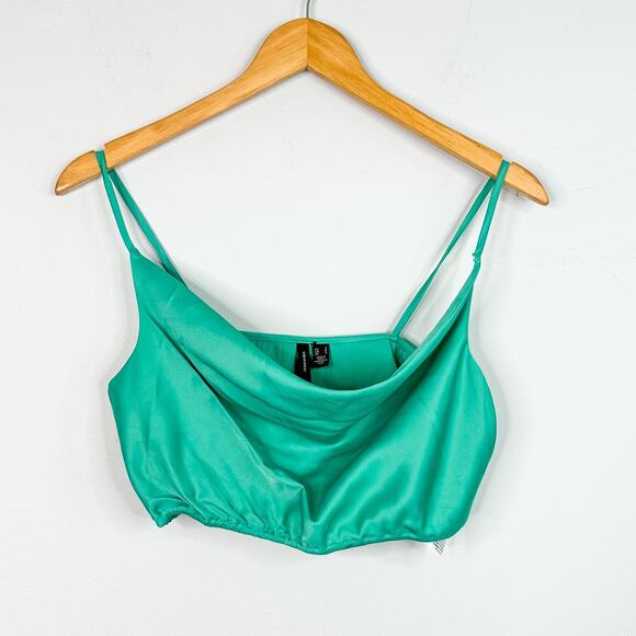 Vero Moda Nat Satin Crop Top in Marine Green - Picture 2 of 7